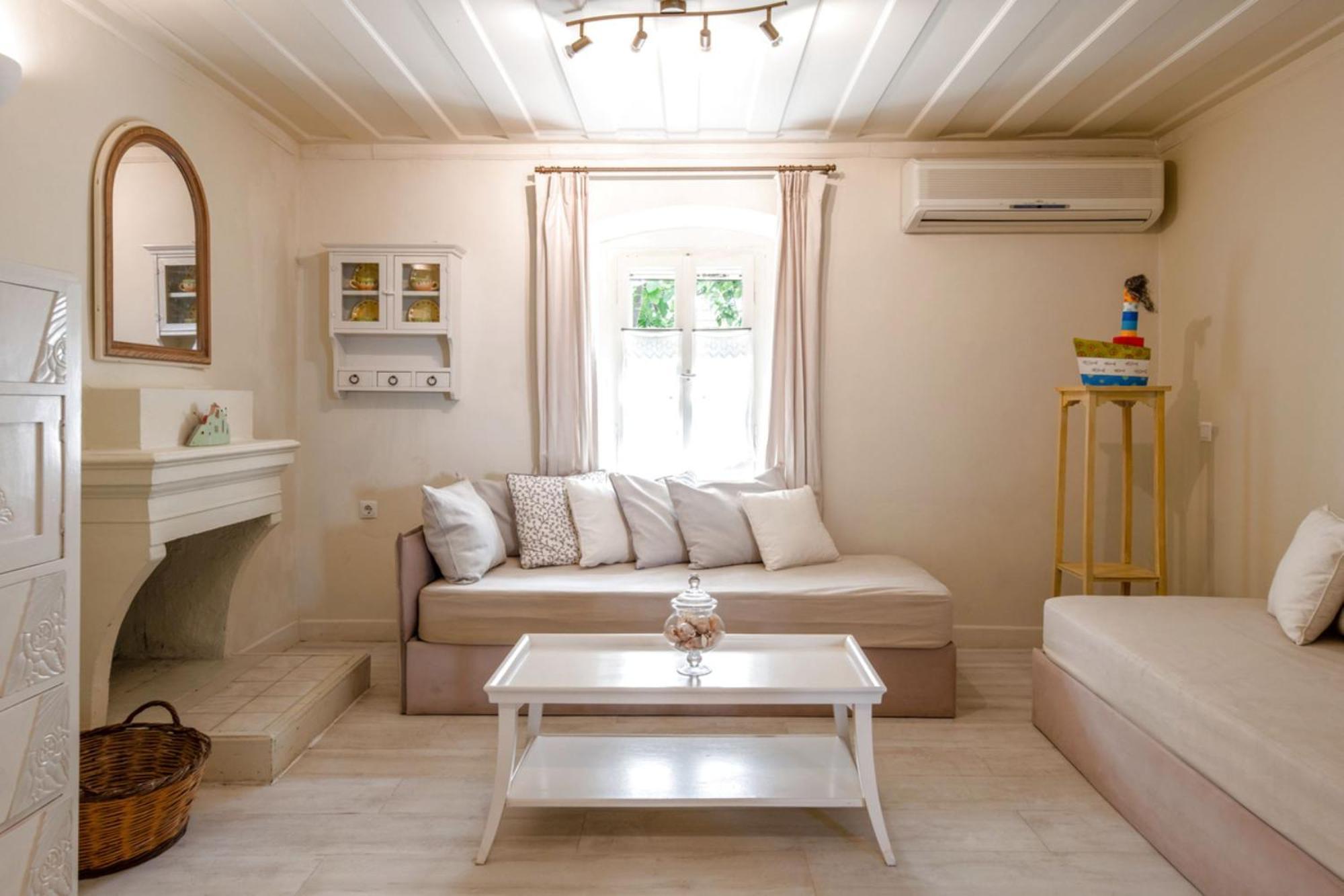 Teacher'S House Spartokhórion Екстериор снимка